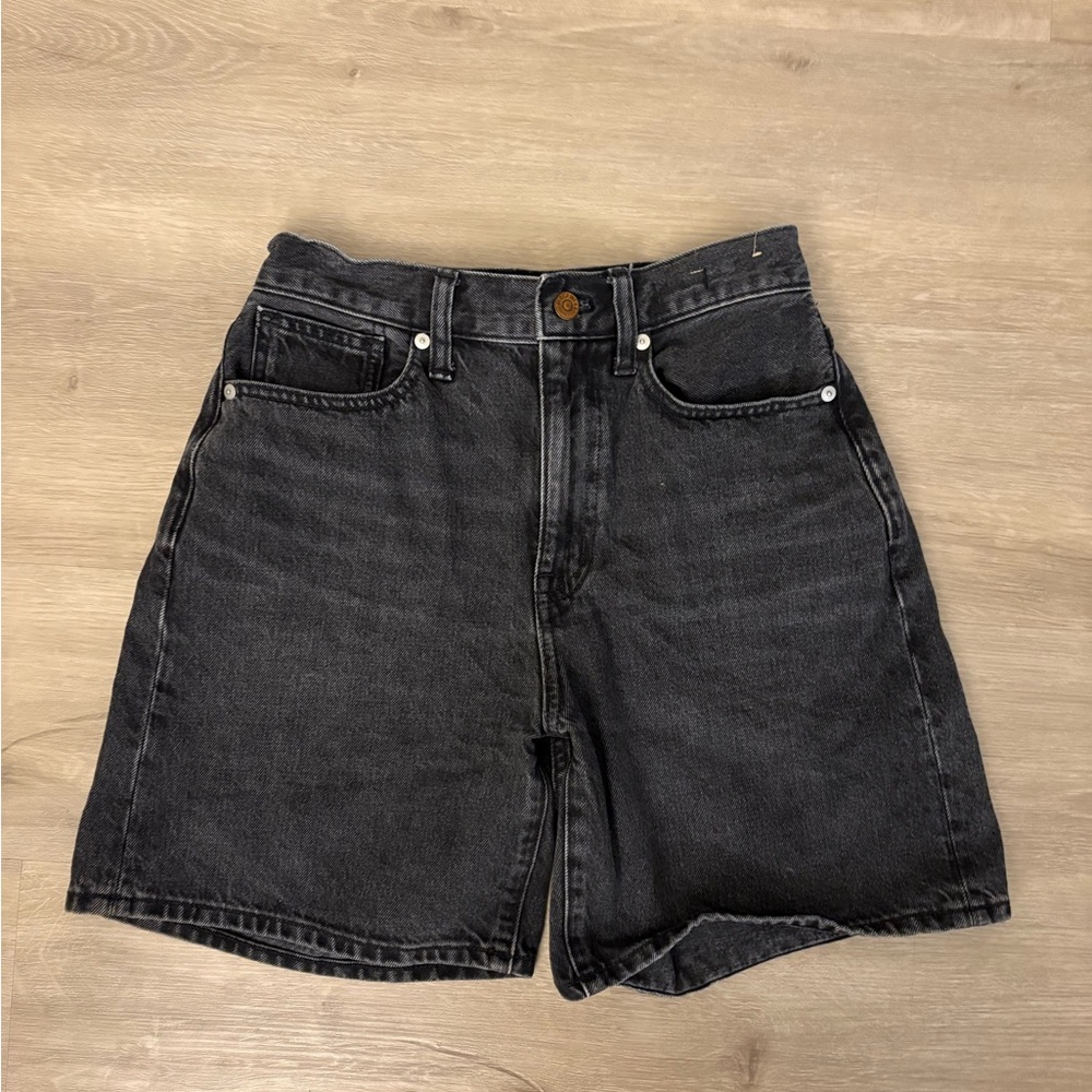 NWOT Madewell Baggy Denim Shorts in Black